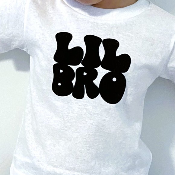 Personalized Lil Bro Toddler T-shirt - Picture 1 of 4